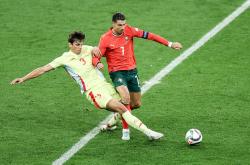 米兰体育网站-欧洲足球盛事在望，各国球队备战紧张进行