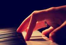 米兰体育网址-阿尔希拉尔防线稳固，力拼河床全力拿分的简单介绍