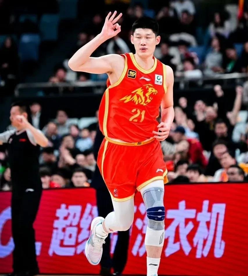关键比赛中，风暴之眼打出自信操作，锁定晋级资格的简单介绍
