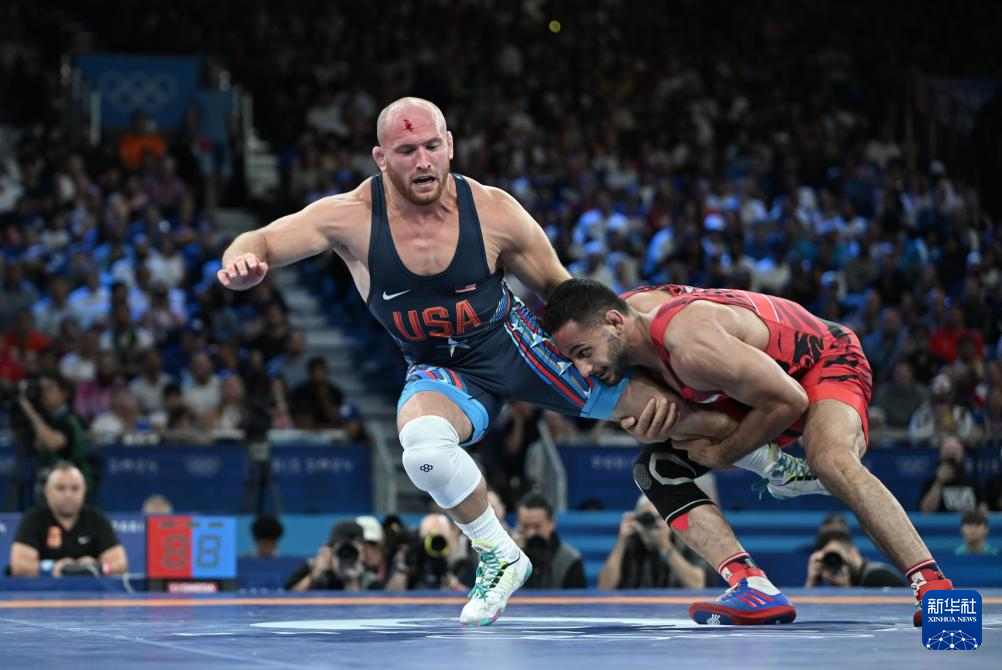 苏丹选手斩获男子94公斤级摔跤铜牌 苏丹选手斩获男子94公斤级摔跤铜牌