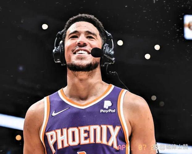 关于太阳大胜雄鹿,布克32分刷新赛季纪录的信息 关于太阳大胜雄鹿,布克32分刷新赛季纪录的信息