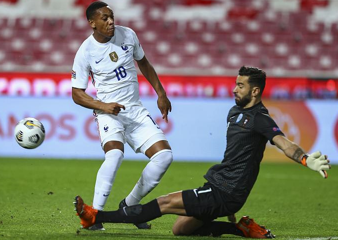 关于羚羊队全队发力，主场击败对手的信息